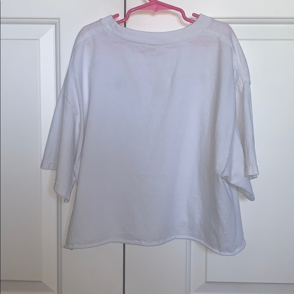 brandy melville white flower top - Picture 2 of 3